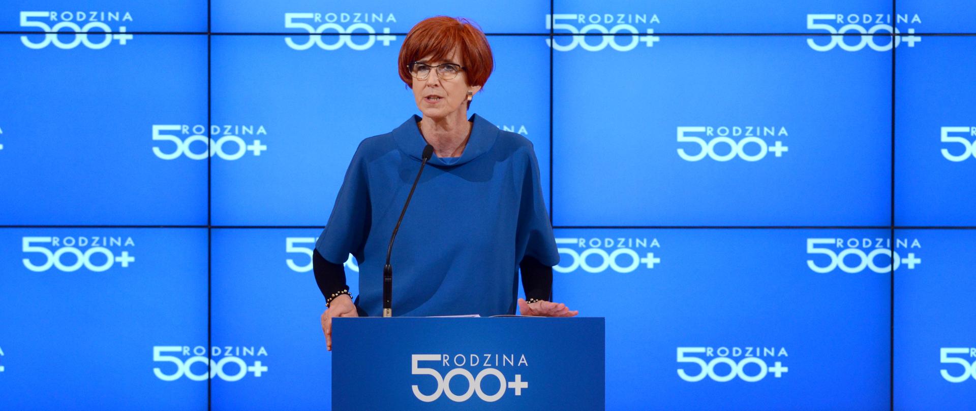 Minister Elżbieta Rafalska na spotkaniu z wojewodami w Kancelarii Prezesa Rady Ministrów.