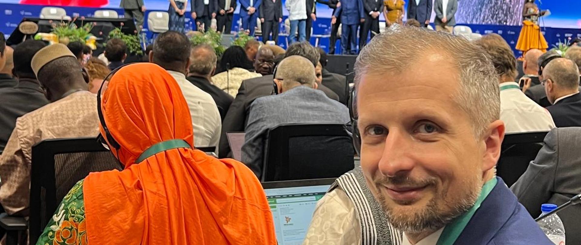 Wiceminister Mikołaj Dorożała podczas spotkania wysokiego szczebla Pokój z Naturą