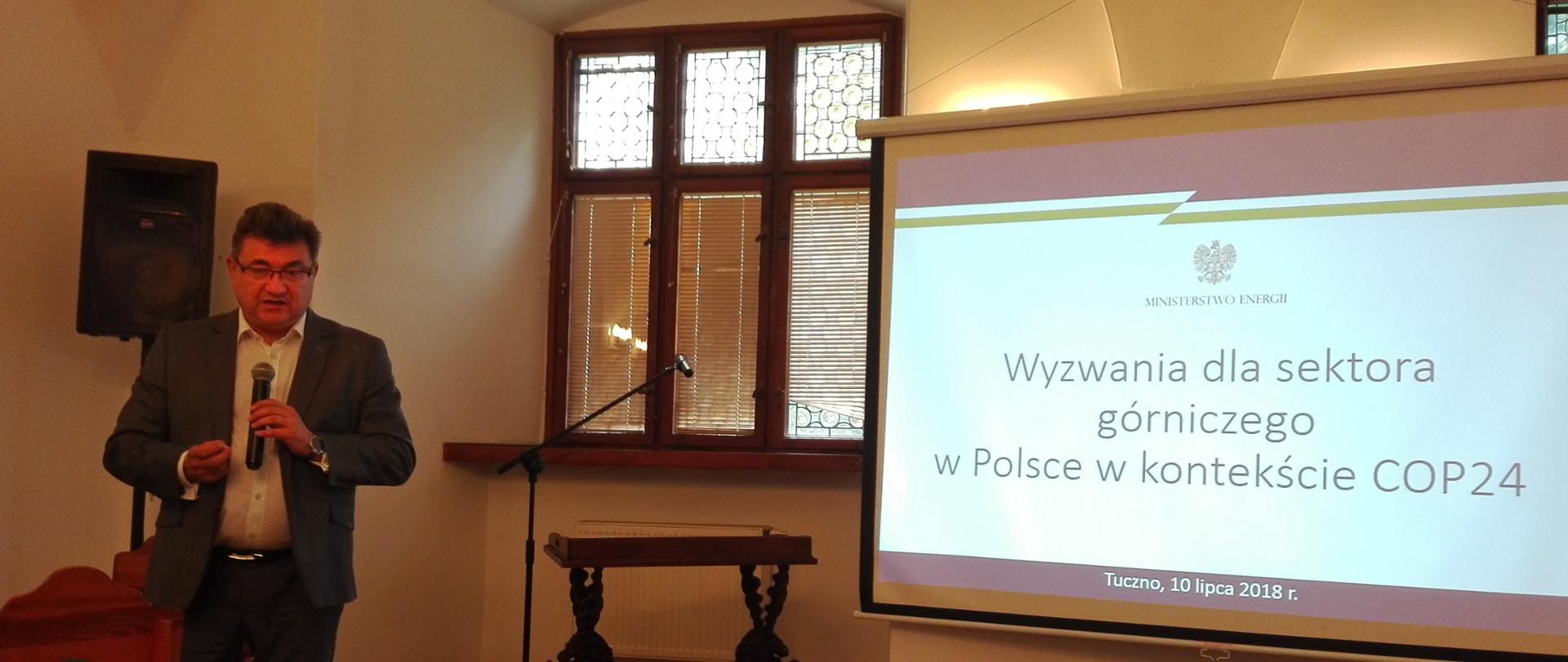 Minister Tobiszowski na konferencji