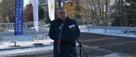 Minister infrastruktury Andrzej Adamczyk uczestniczył w uroczystości oddania do ruchu zmodernizowanej drogi powiatowej w Małopolsce
