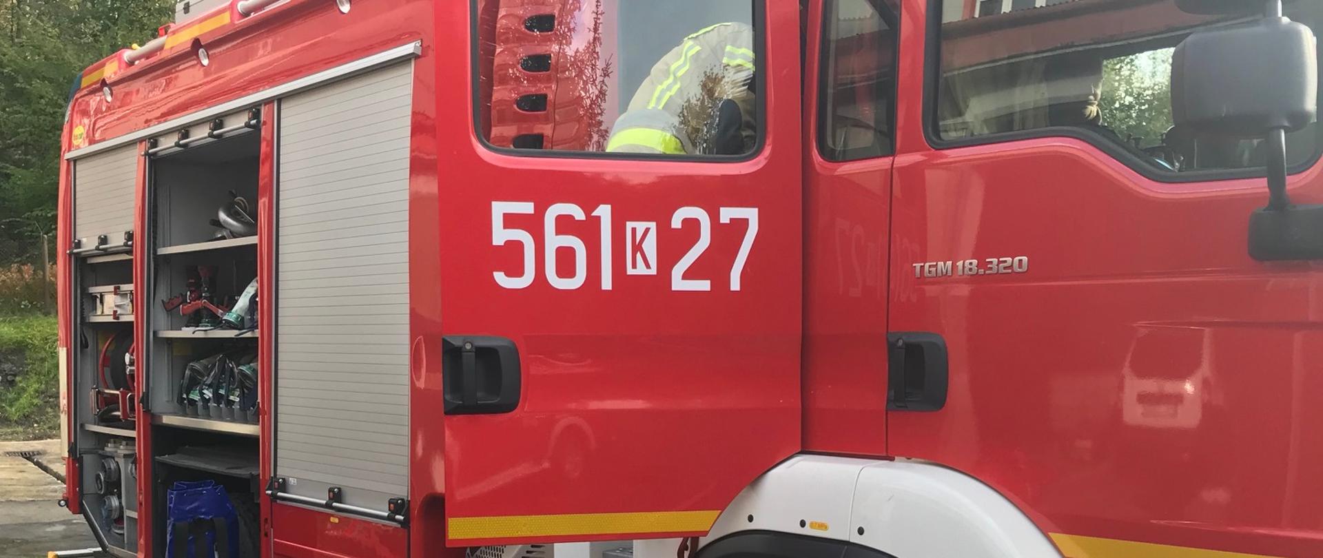 Zdjęcie przedstawia samochód ratowniczo-gaśniczy będący na wyposażeniu JRG Wieliczka