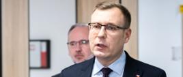 Wiceminister Maciej Małecki w Polfa Tarchomin