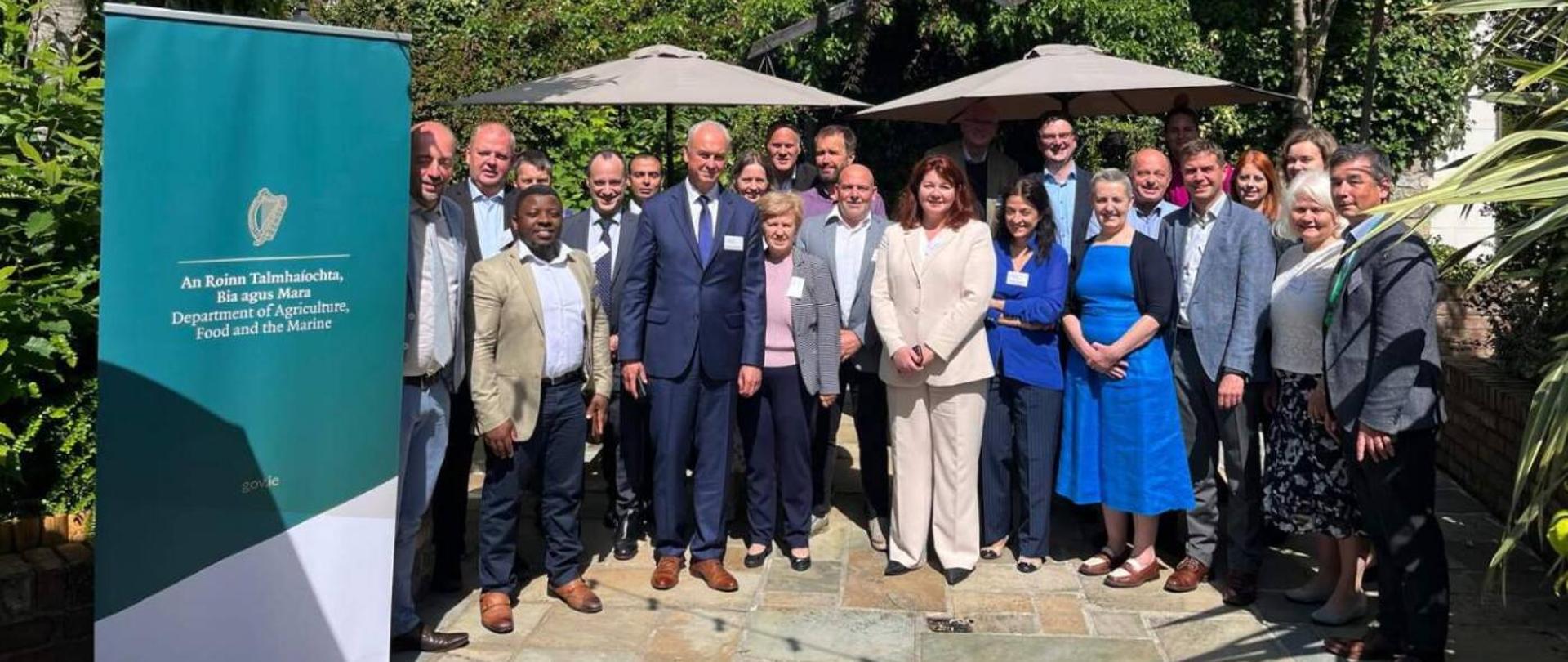 Zdjęcie przedstawiające uczestników spotkania Grupy Roboczej EPPO ds. Regulacji Fitosanitarnych