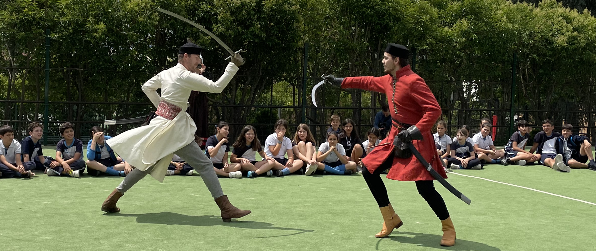 Szkoła_la_Inmaculada_pojedynek_1_na_stronę