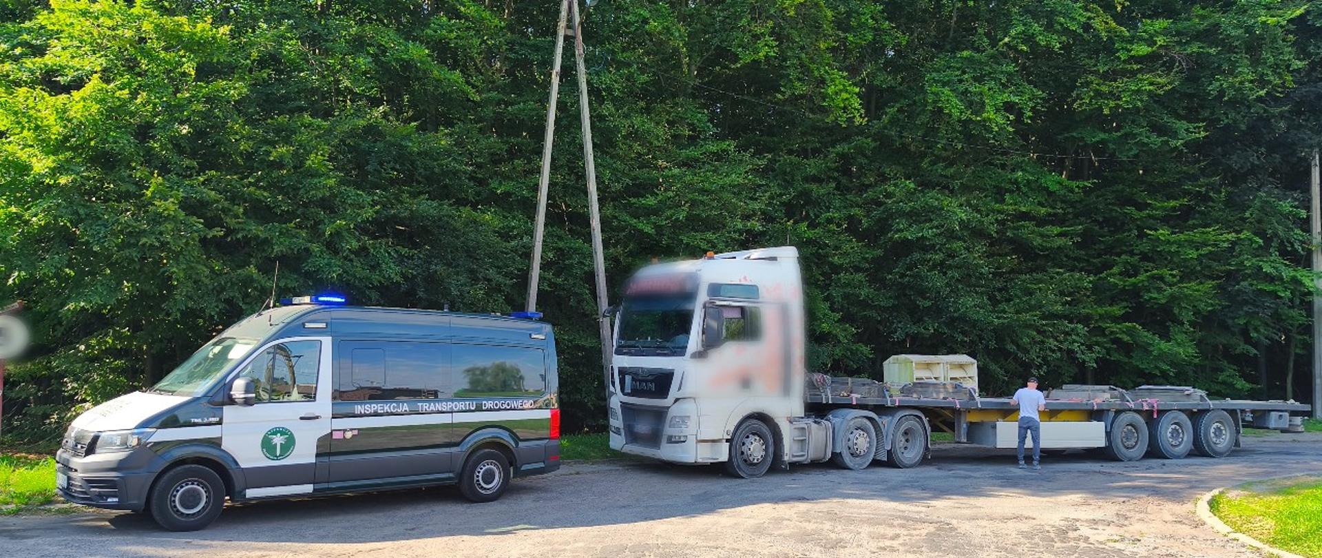 Kontrola przewozu elementów betonowych w Łodzi