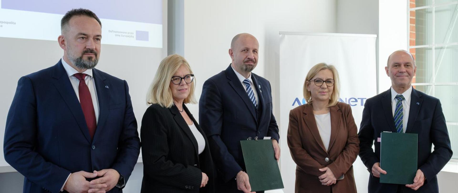 The Minister of Climate and Environment, Paulina Hennig-Kloska, during the signing ceremony