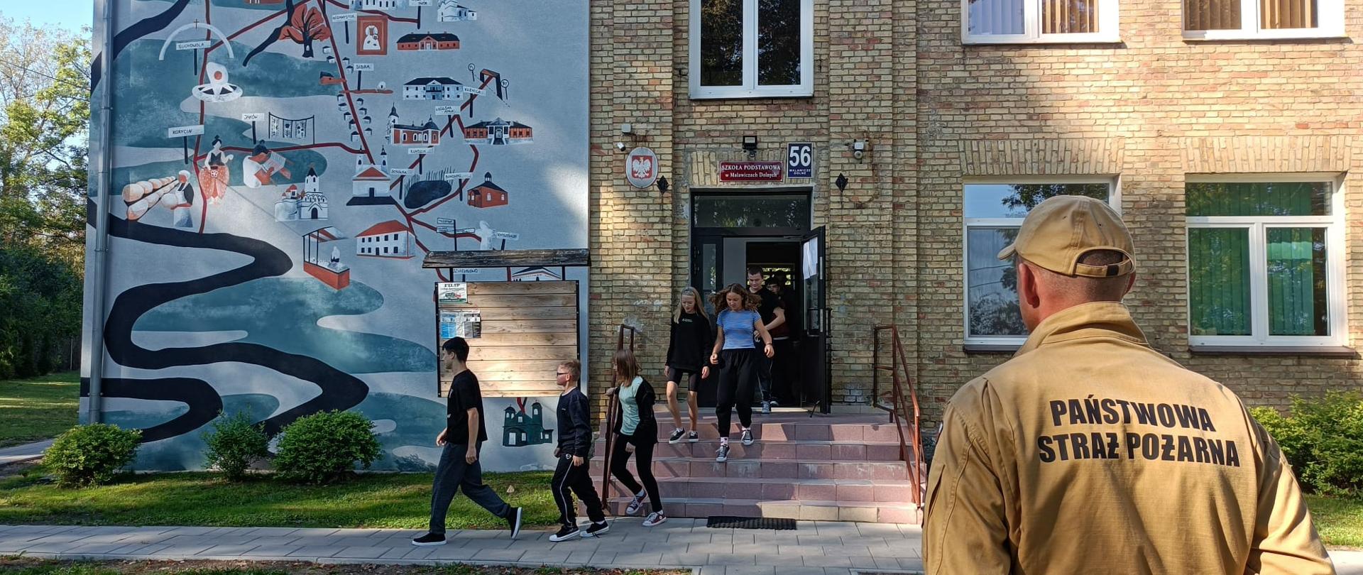 Ewakuacje placówek oświatowych na terenie powiatu sokólskiego