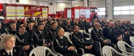 Kierownictwo OSP, zaproszeni goście oraz funkcjonariusze PSP podczas odprawy rocznej kierownictwa OSP