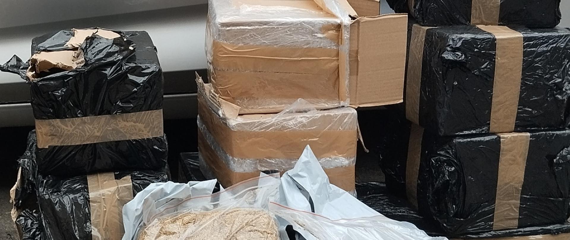 Przesyłki z nielegalnym tytoniem