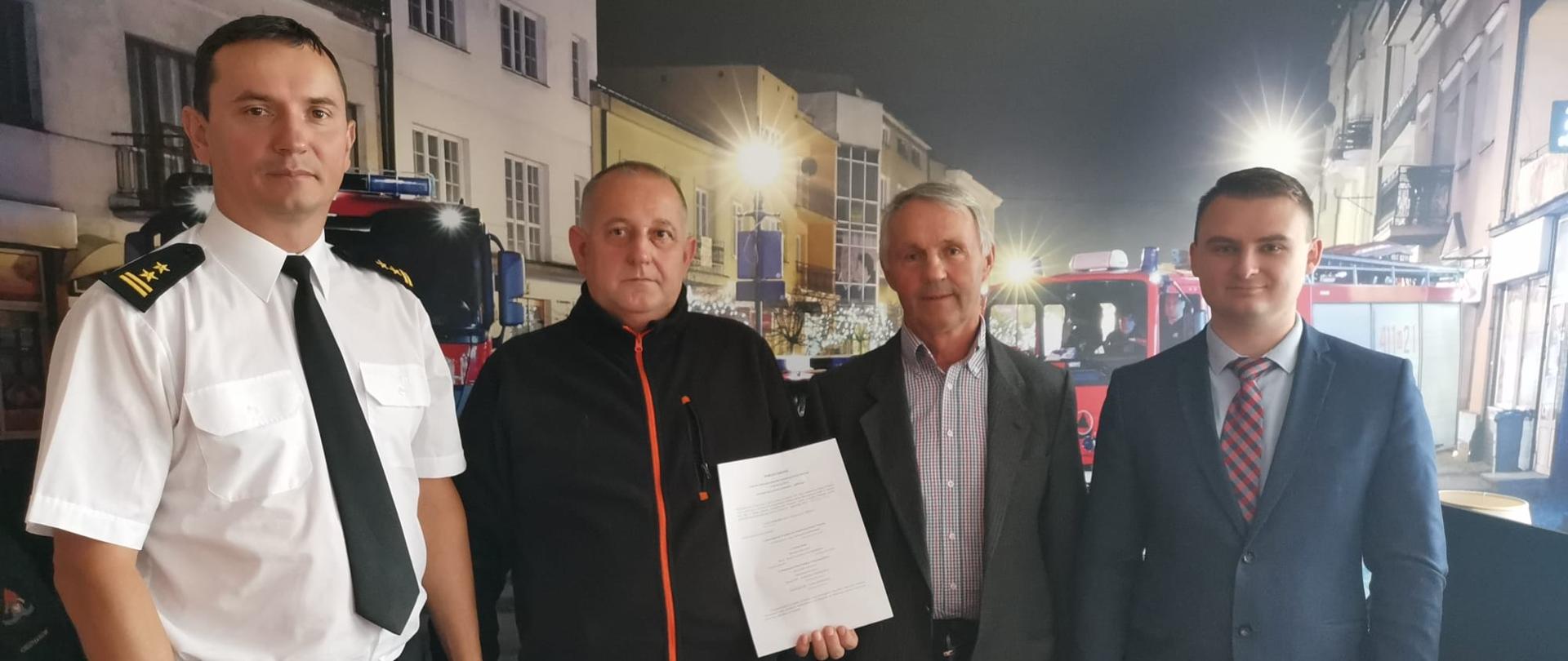 Podpisanie porozumienia w sprawie włączenia OSP Sarnowa Góra do krajowego systemu ratowniczo-gaśniczego.