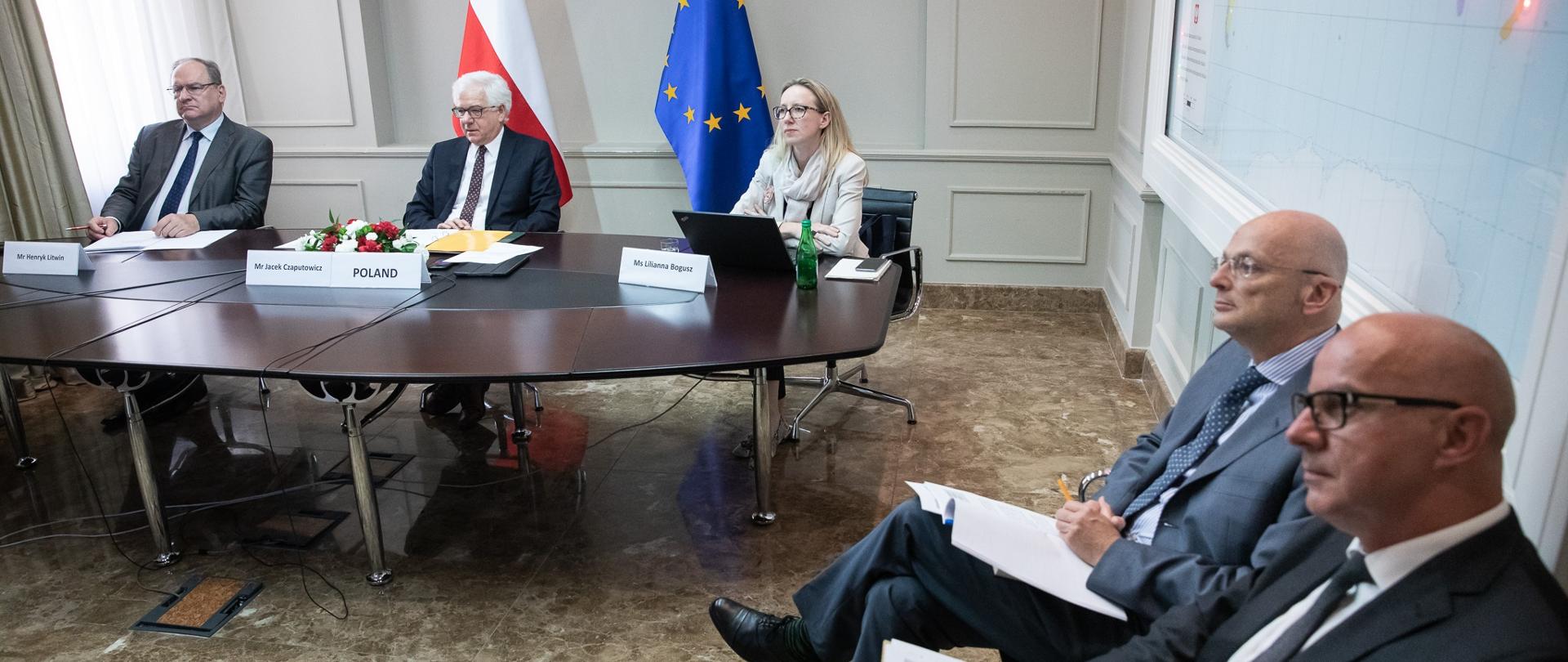 2020.06.30 Warszawa . Minister Jacek Czaputowicz . Wideokonferencja Trojmorze . Three Seas Initiative .Fot. Tymon Markowski / MSZ