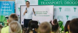 Premier Mateusz Morawiecki uczestniczy w lekcji z zakresu bezpieczeństwa drogowego w ramach „Bezpiecznej Szkoły Krokodylka Tirka".