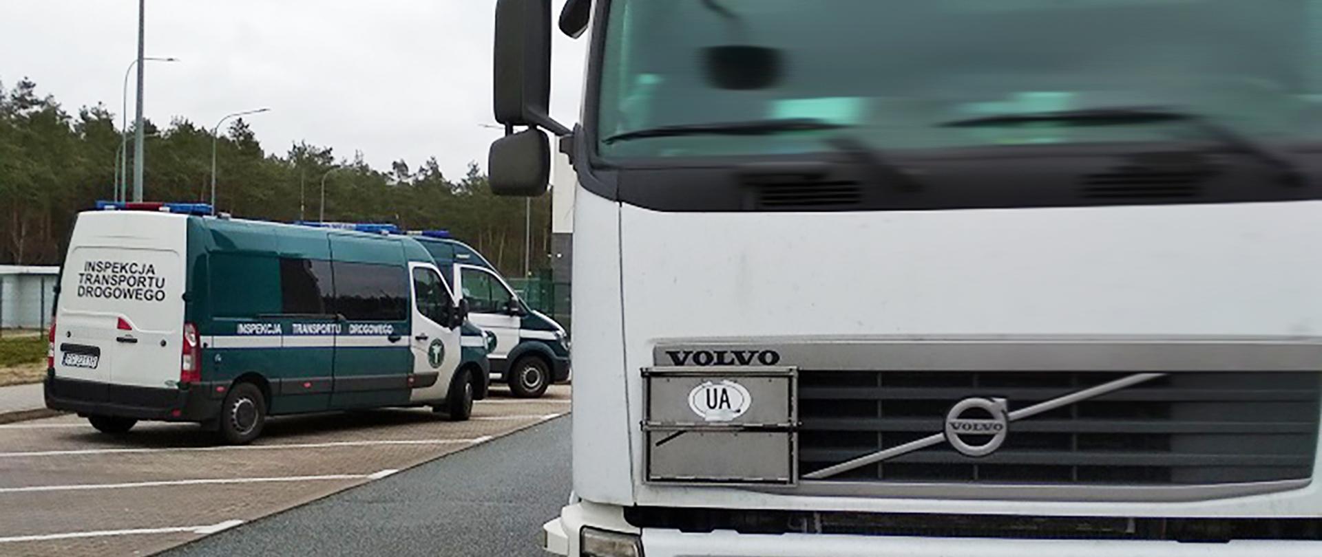 Ciężarówki zatrzymana przez inspektorów lubuskiej Inspekcji Transportu Drogowego
