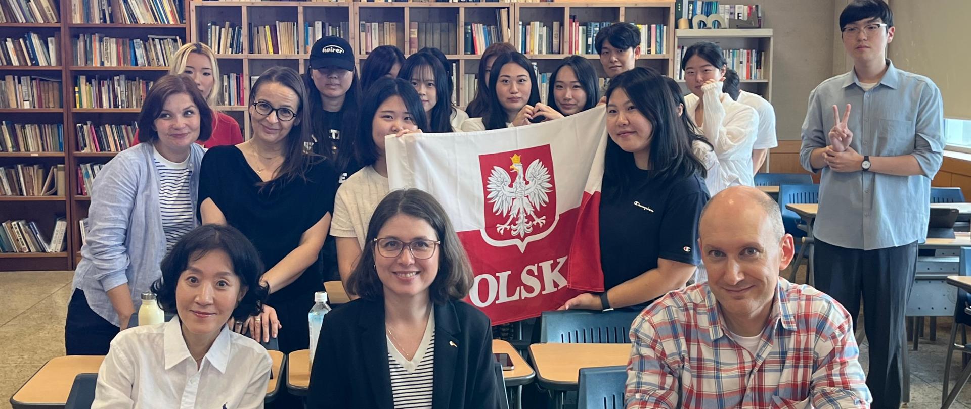 Wizyta przedstawicieli Ambasady RP w Seulu na Polonistyce na Uniwersytecie HUFS