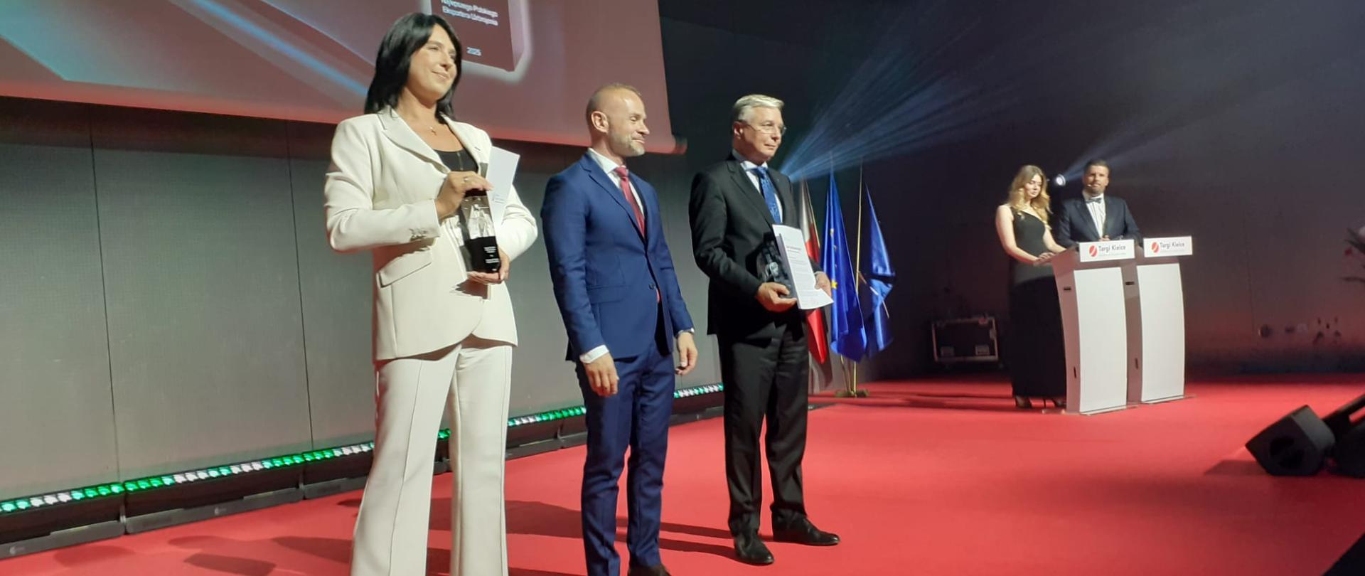 Wręczenie nagrody Ministra Finansów i Gospodarki najlepszym polskim eksporterom uzbrojenia. 