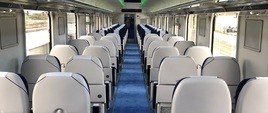 Wnętrze wagonu pasażerskiego 