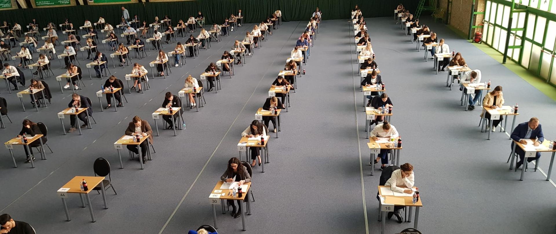 Wstępne egzaminy na aplikacje prawnicze w 2024 roku