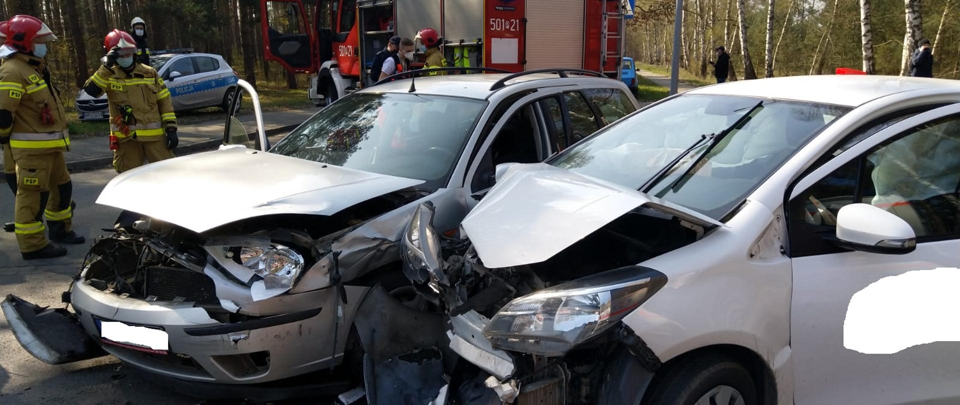 Zdarzenie drogowe na skrzyżowaniu ulic: Przemysłowa, Ratajczaka, Lecha w Bielsku