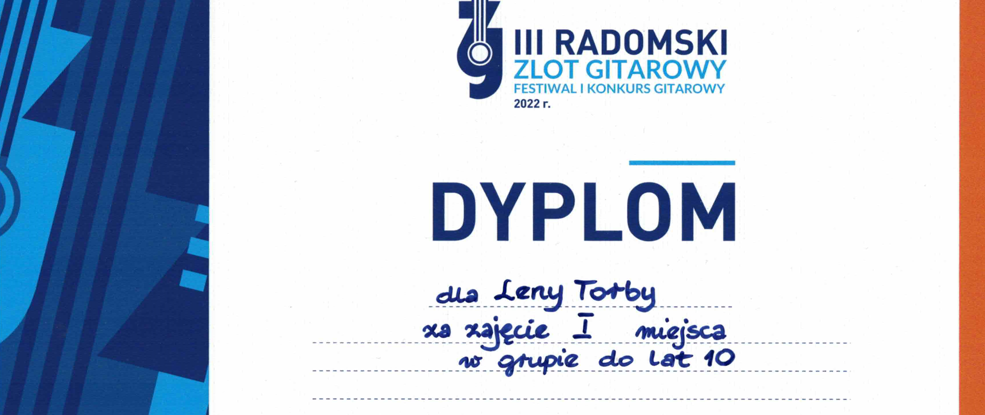 Zdjęcie przedstawia dyplom za zajęcie I miejsca przez uczennicę Lenę Torba na III Radomskim Zlocie Gitarowym