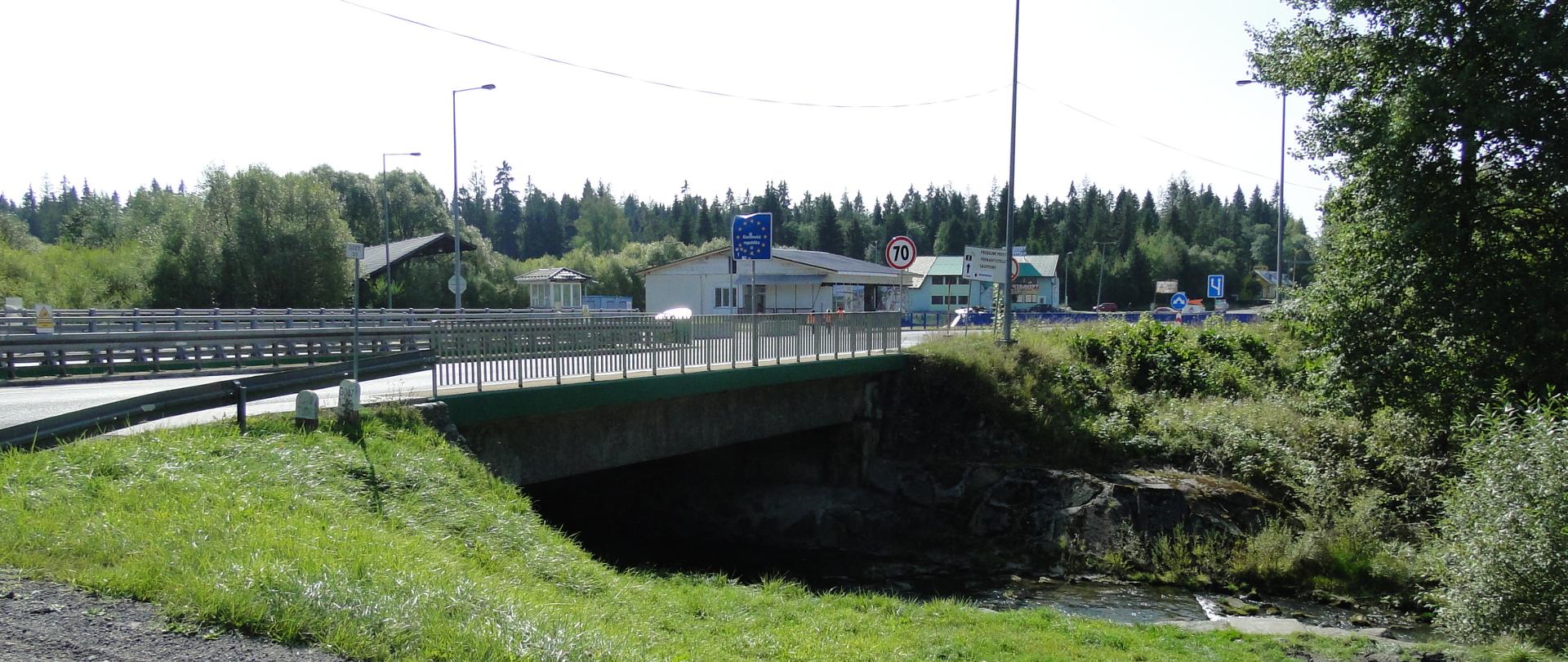 zdjęcie mostu granicznego