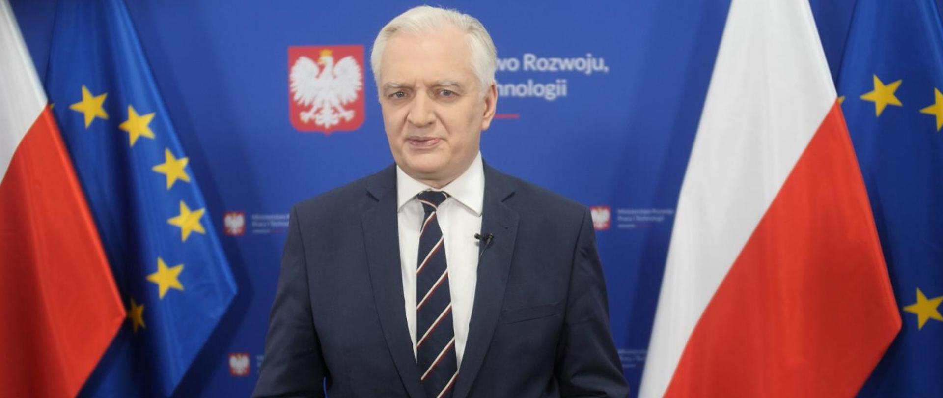 Prime Minister Jarosław Gowin at the EIB conference