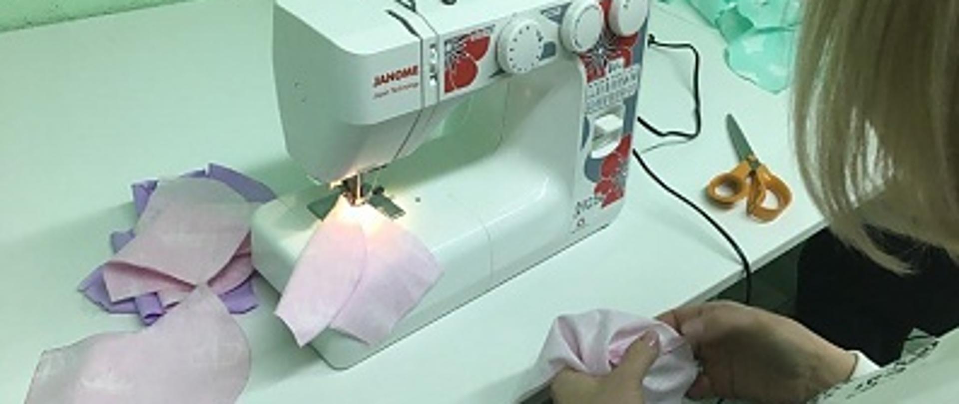 Sewing masks in Belarus