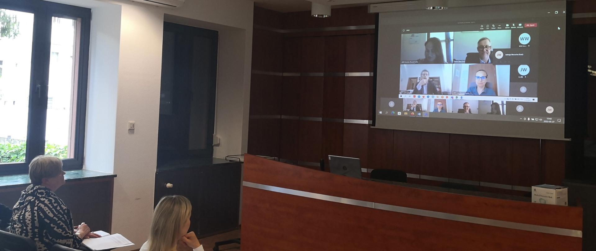 zdjęcie informujące o spotkaniu WSSE i AWF