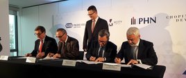 W podpisaniu listu intencyjnego uczestniczył wiceminister A. Bittel