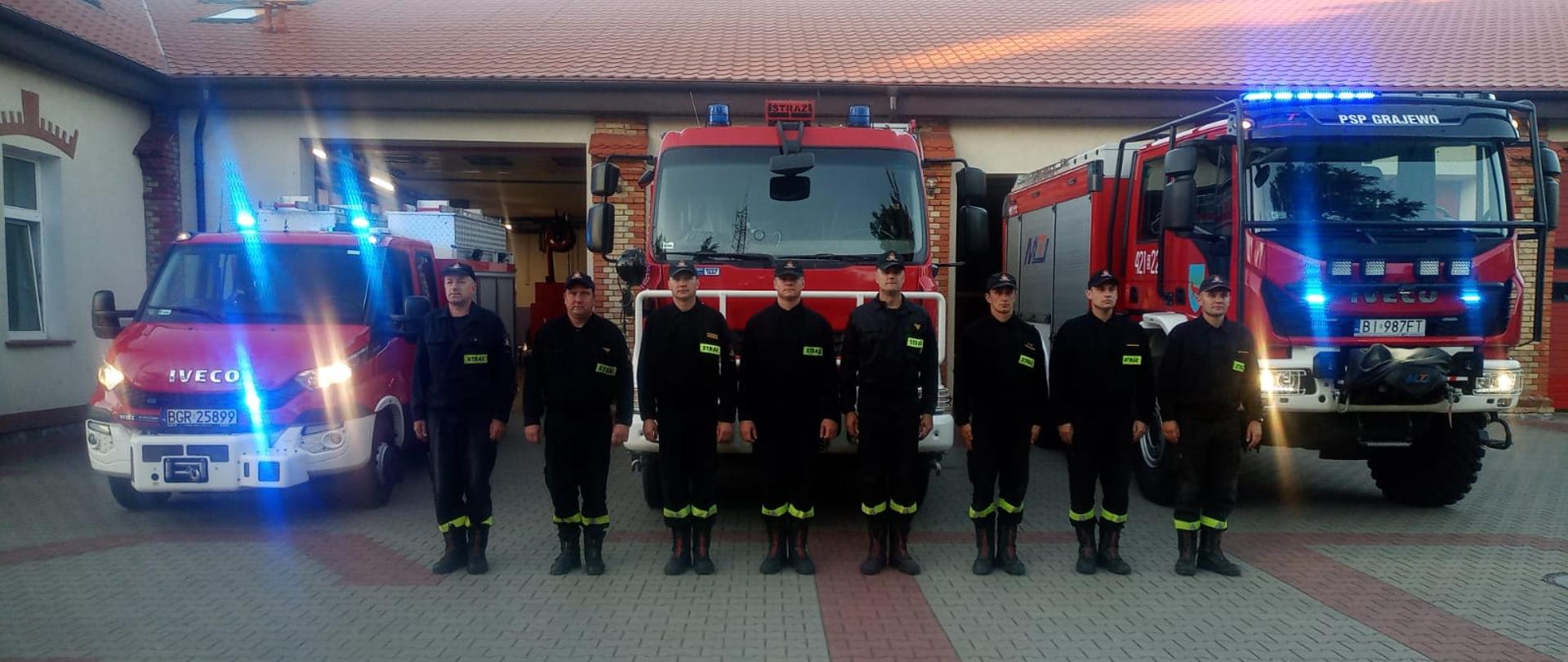 Hołd dla zmarłych druhów OSP Żukowo.
