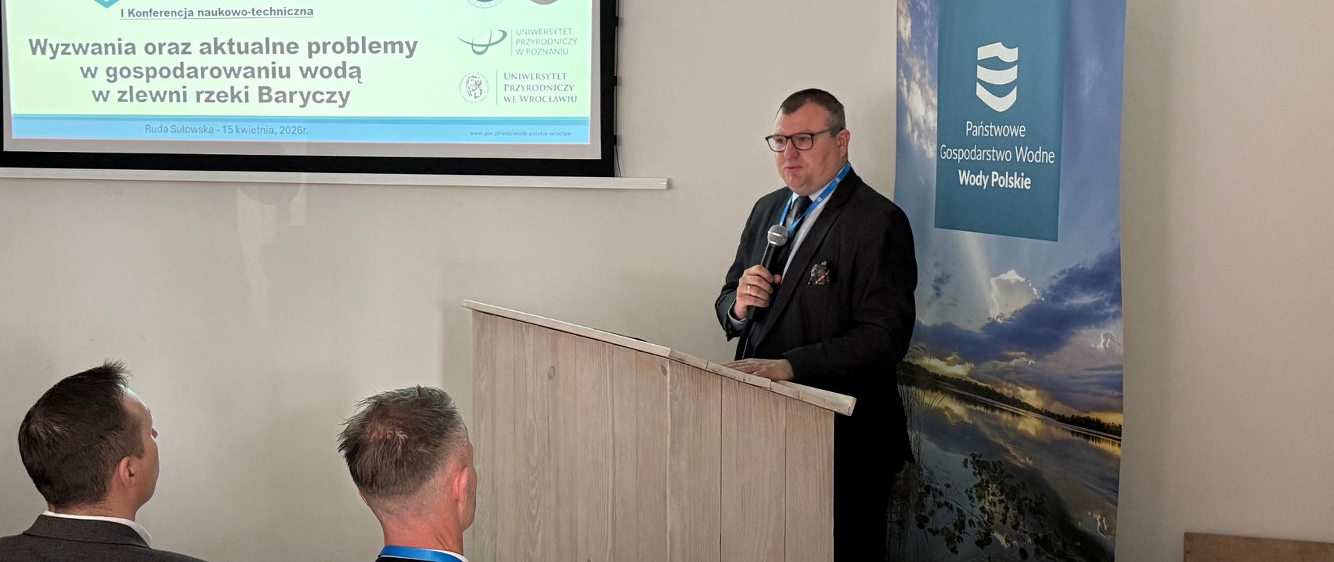 Wiceprezes Wód Polskich Marcin Jarzyński