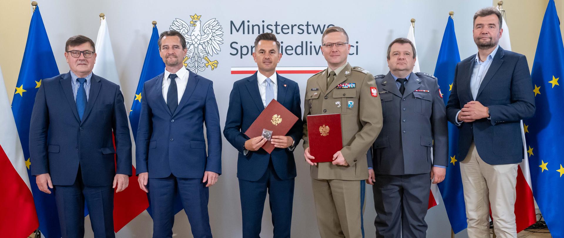 Wspólnie na rzecz bezpieczeństwa cyfrowego. Porozumienie Ministerstwa z
Wojskami Obrony Cyberprzestrzeni
