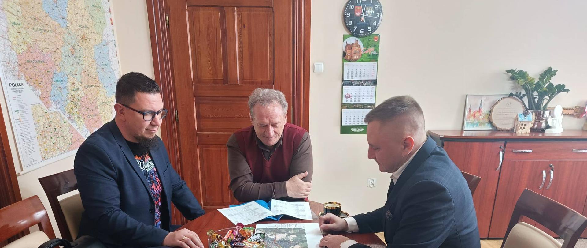 Wspólne działania Wód Polskich i samorządu na rzecz mieszkańców Człopy