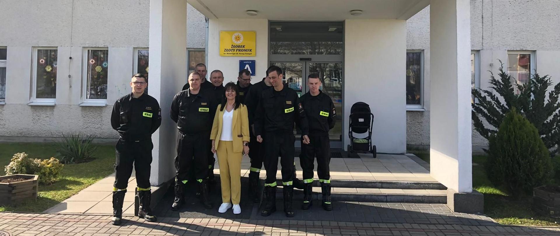 Zmiana JRG wraz z Panią dyrektor placówki.