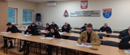 zdjęcie przedstawia członków OSP podczas egzaminu