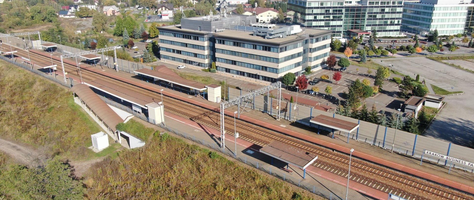 Podpisano umowę na przebudowę peronów na stacji Kraków Business Park