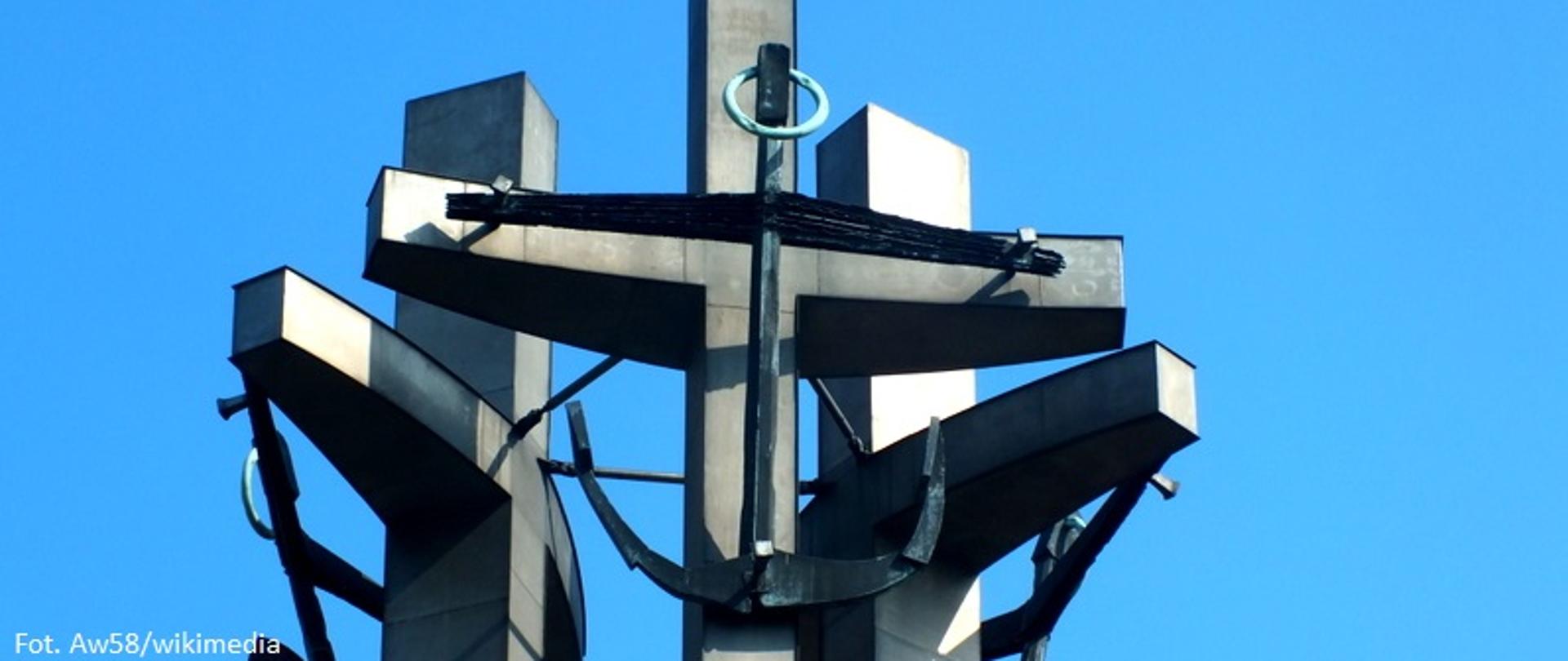 Monument to the Fallen Shipyard Workers of 1970