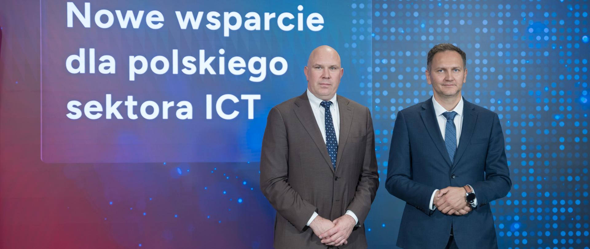 Minister Rafał Rosiński i Dyrektor Departamentu GovTech Polska Krystian Olchowik podczas konferencji ict.gov.pl