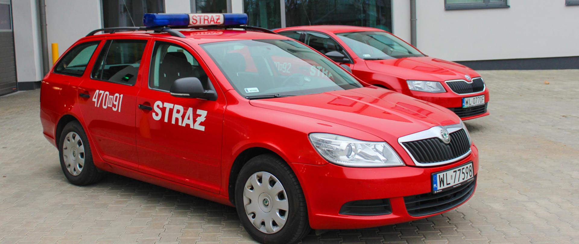 Samochód operacyjny Skoda Octavia Combi - KP PSP w Legionowie. Kolor czerwony na boku biały napis straż oraz numer operacyjny 470 M 91