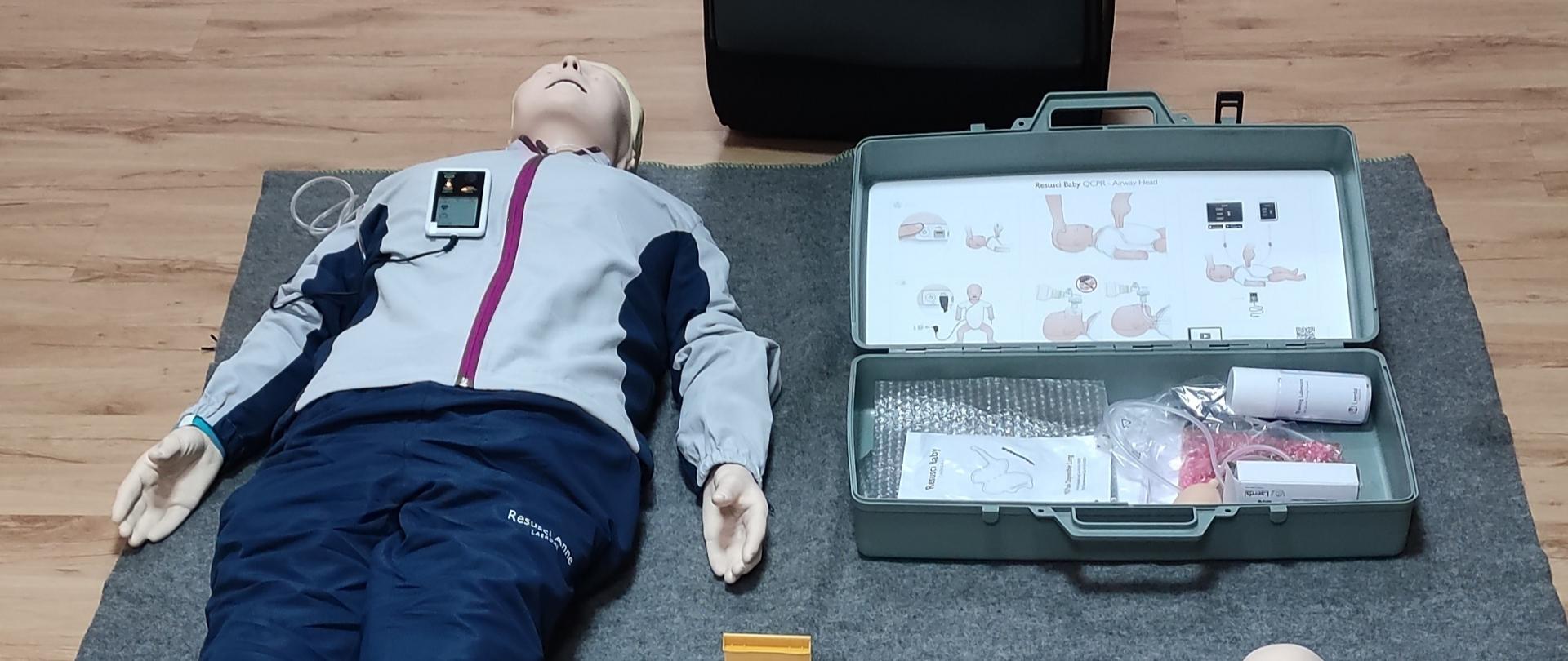 Zakup manekina ewakuacyjnego i fantomów
dla strażaków KP PSP Żuromin
