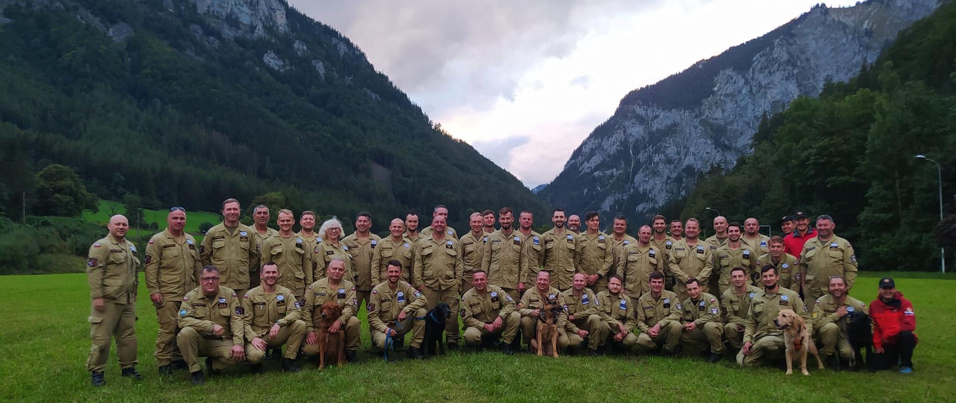 Polska Średnia Grupa Poszukiwawczo – Ratownicza na międzynarodowych ćwiczeniach w Austrii