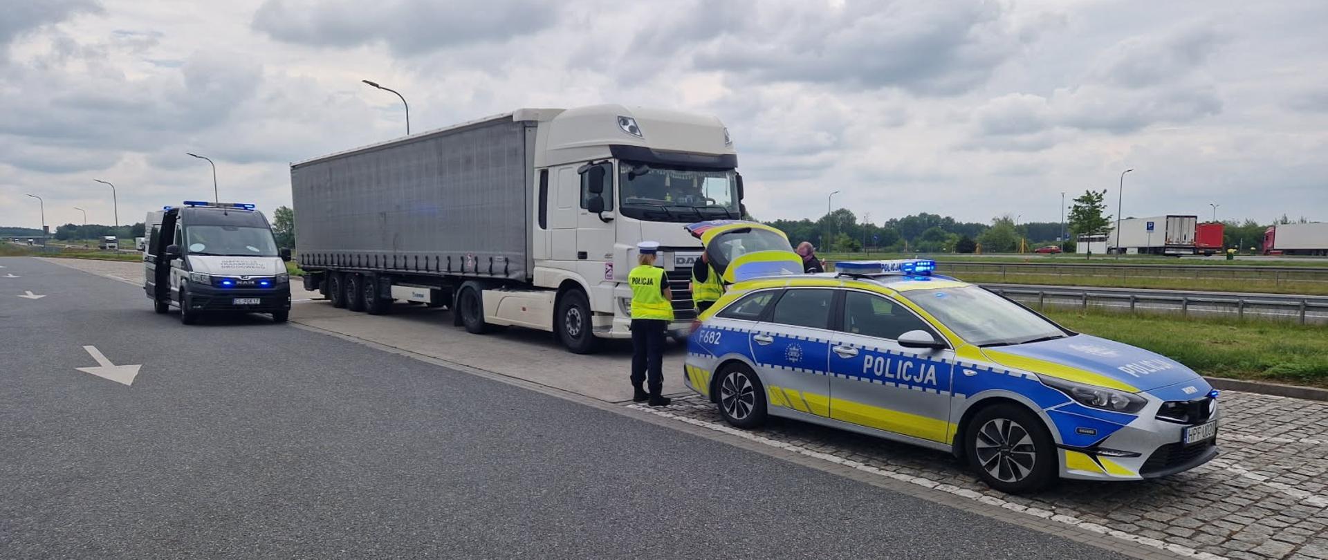 Kontrola litewskiego kierowcy na drodze ekspresowej S8 . Pomiar alkomatem wykazał 0,26 promila