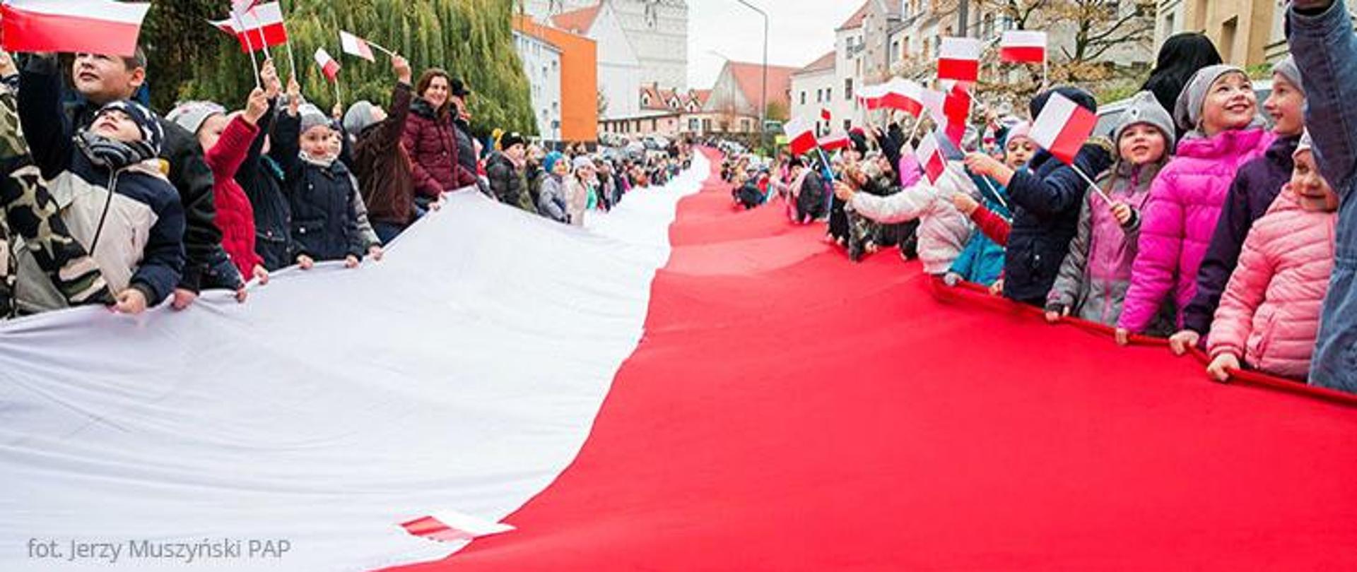 Celebrações do Dia da Diáspora Polaca e dos Polacos no Estrangeiro e do Dia da Bandeira da República da Polónia