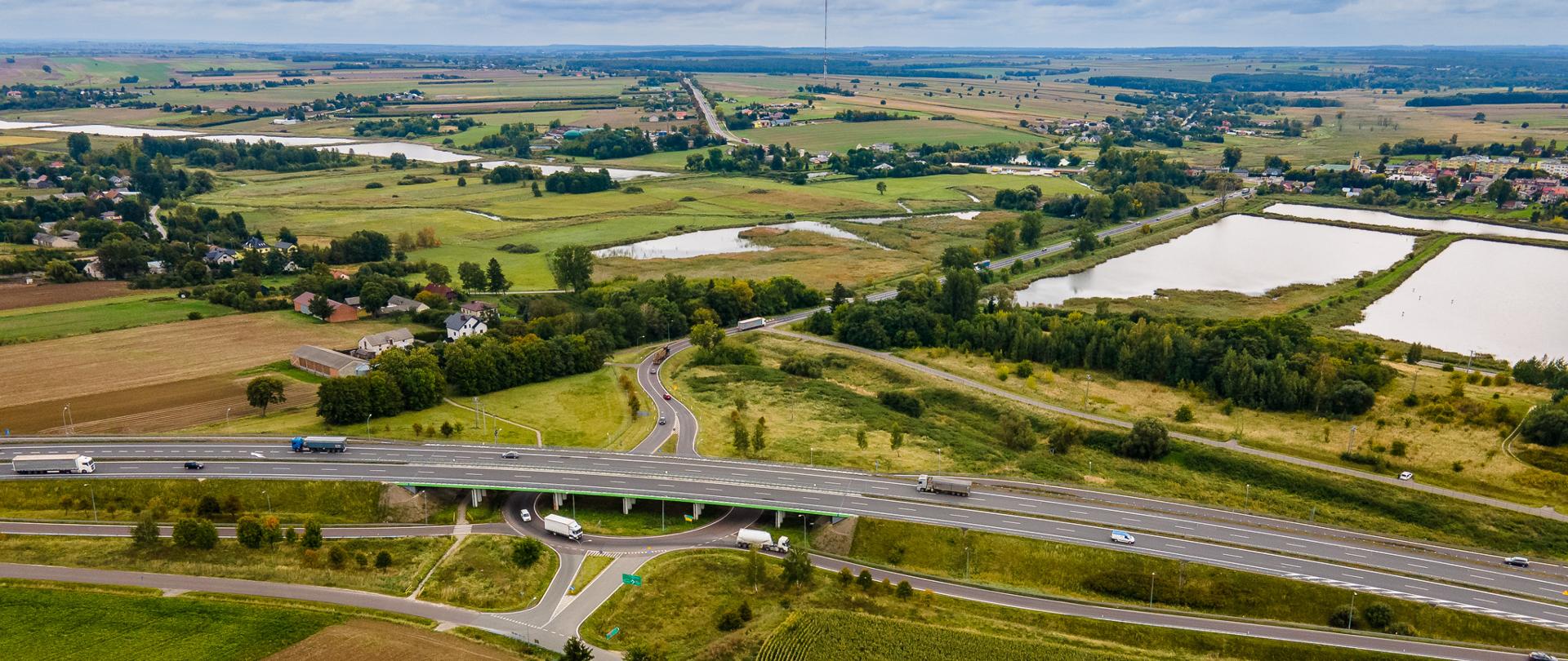 Węzeł Piaski Wschód na skrzyżowaniu S12 z przyszłą S17