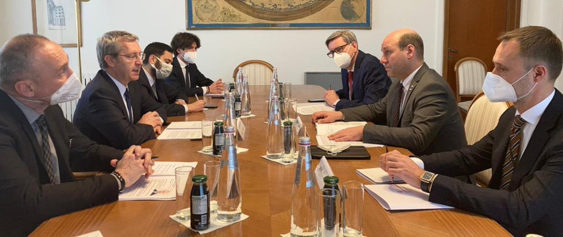 Secretary of State Szynkowski vel Sęk met in Rome with his Italian counterpart Benedetto Della Vedova