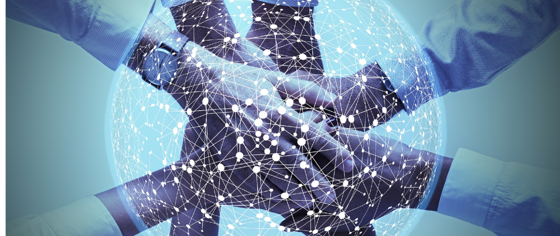 Na niebieskim tle złączone dłonie