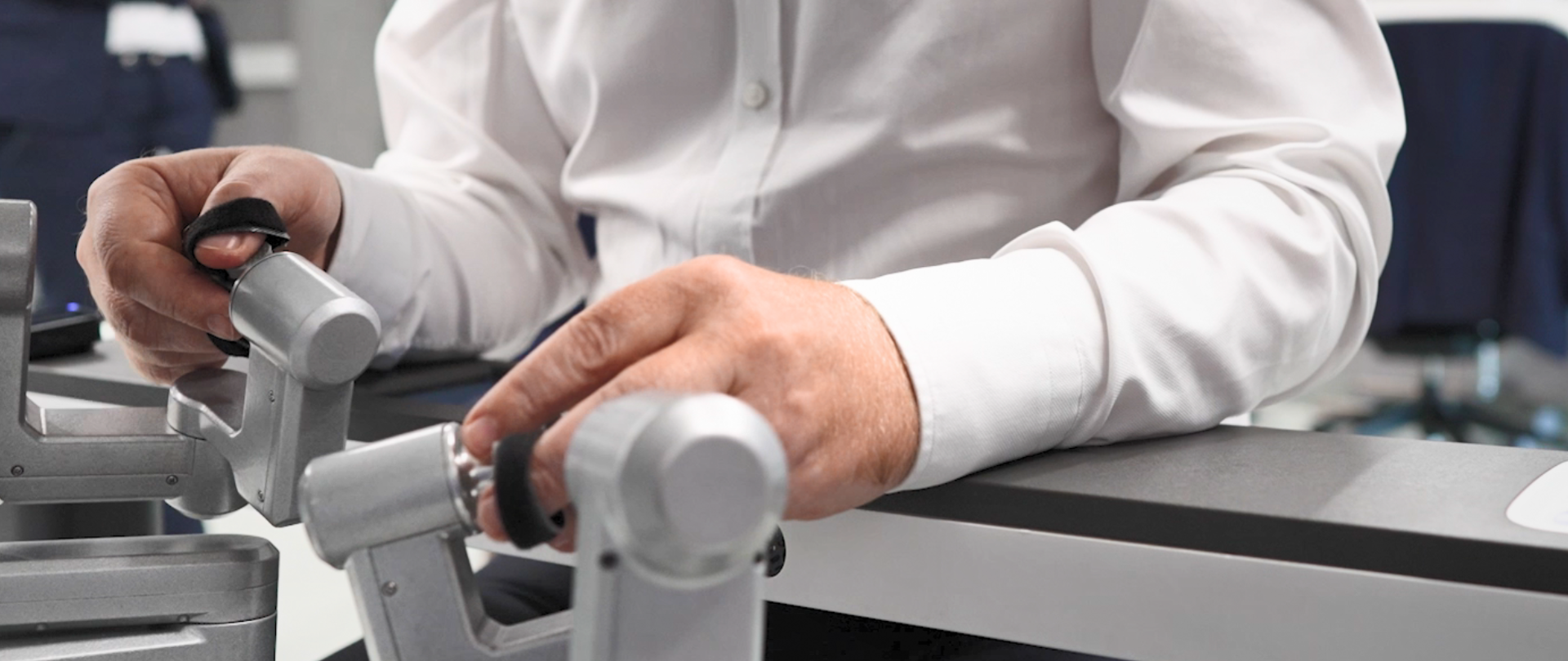 Film z pierwszych w Europie operacji telechirurgicznych w PIM MSWiA