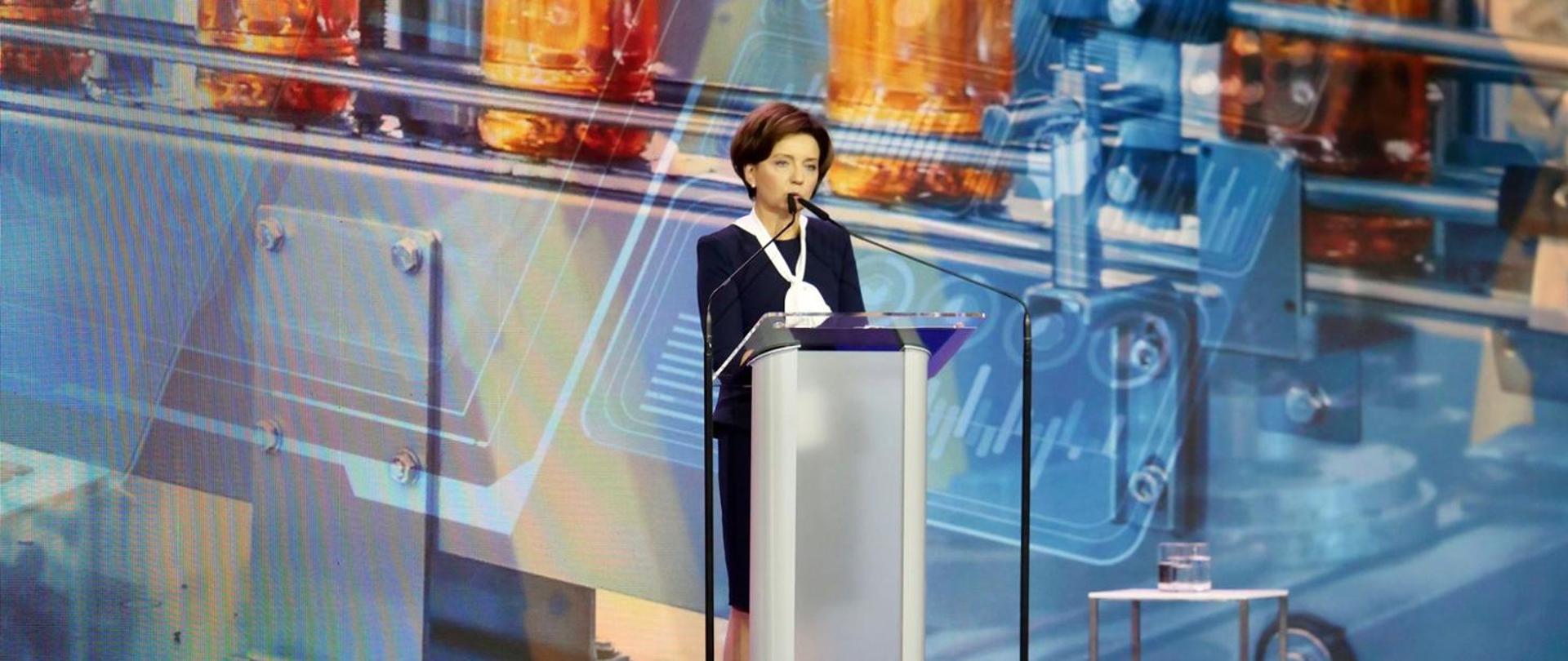 Minister Marlena Maląg - wystąpienie Kongres 590