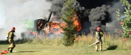 Pożar ciągnika oraz rżyska w miejscowości Wyromiejki.