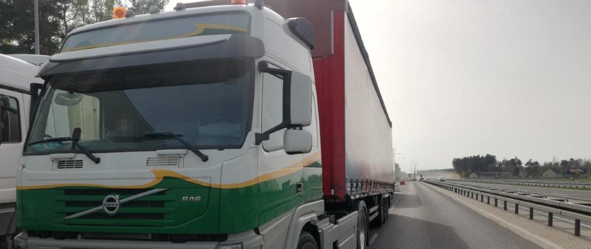 Zestaw poddany kontroli