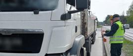 Inspektorzy transportu drogowego z Piły zatrzymali do kontroli na drodze krajowej numer 10 pojazdy, które miały kilka poważnych naruszeń